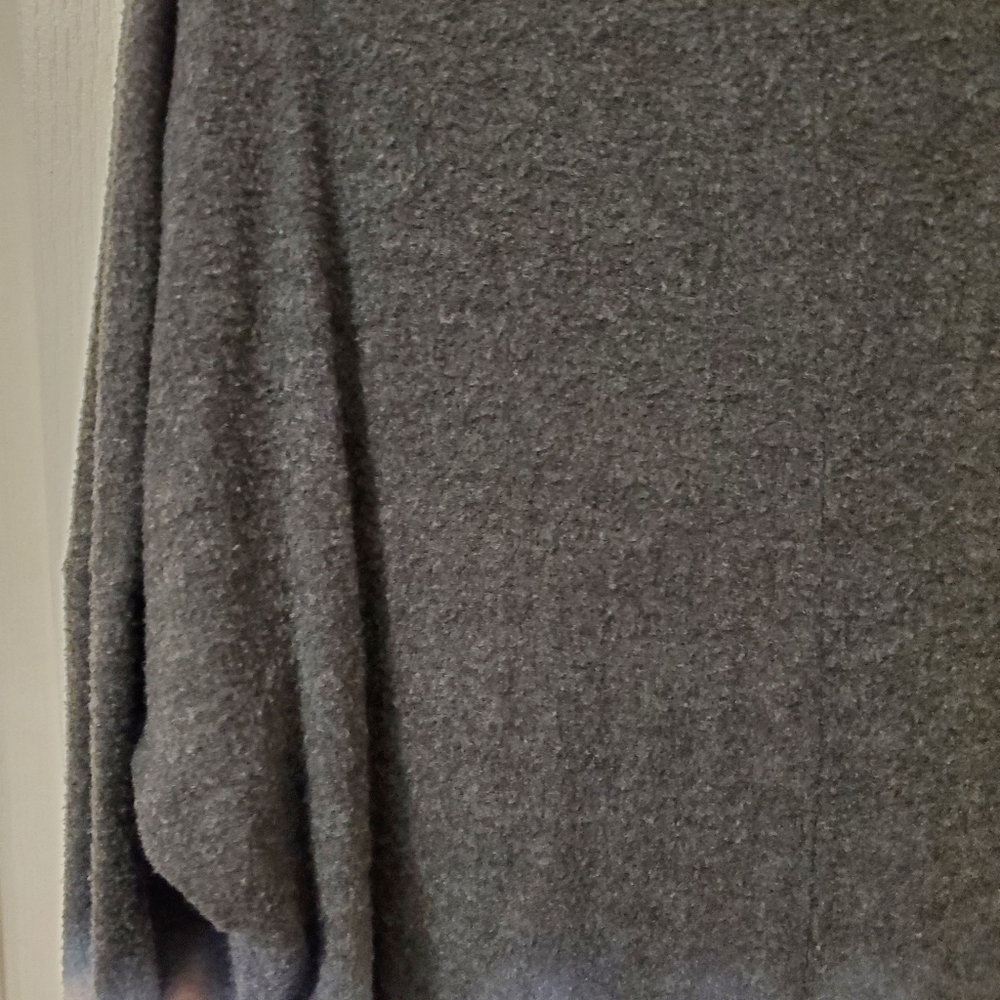 Go Couture Boatneck Dolman Knit Sweater- Grey/White (Size S) - Picture 15 of 16